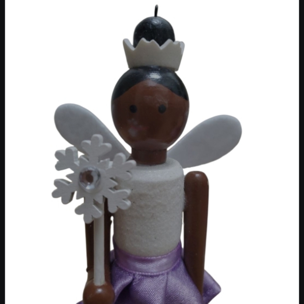 Christmas Tree Orniments Sparkling Set Of 3 Wooden Fairy Princess Figurines - Picture 9 of 12